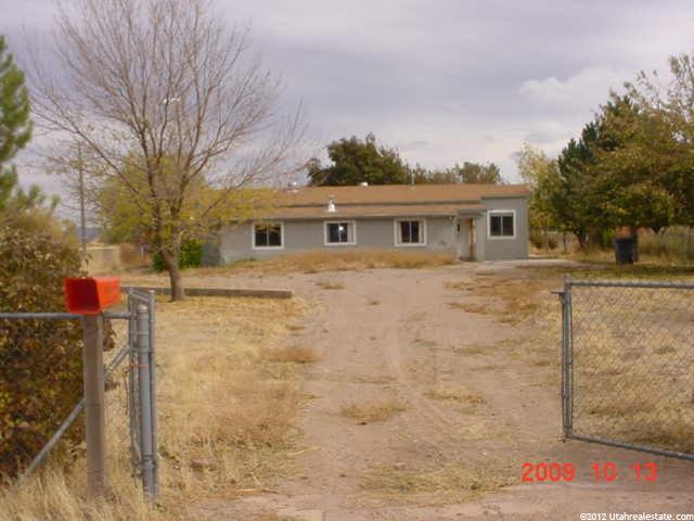 196 N 400 E, Enterprise, UT 84725 — photo 5