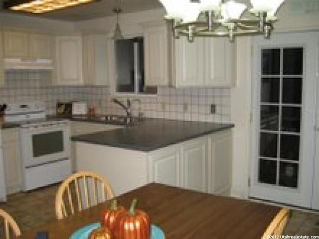 1581 S 500 E, Kaysville, UT 84037 — photo 2