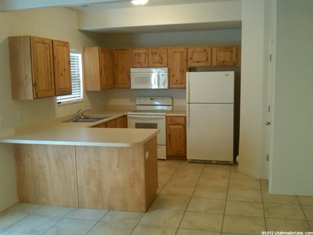 22 W 200 N #3, Bountiful, UT 84010 — photo 2