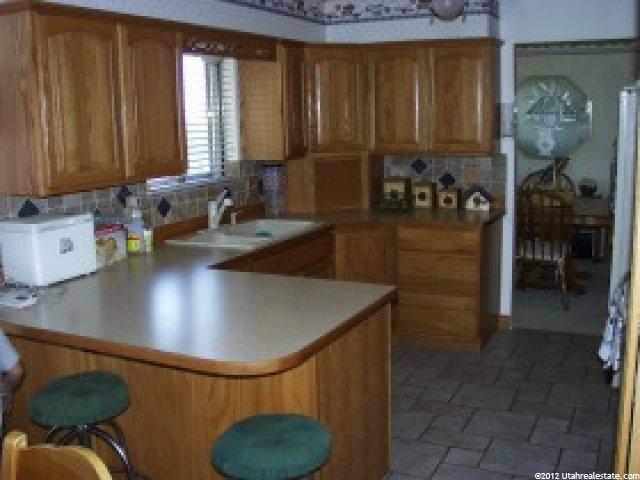 835 E 2800 N, North Ogden, UT 84414 — photo 3