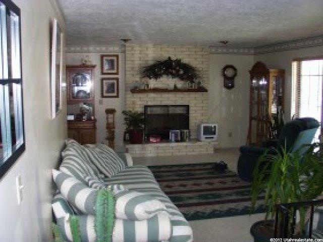 835 E 2800 N, North Ogden, UT 84414 — photo 4