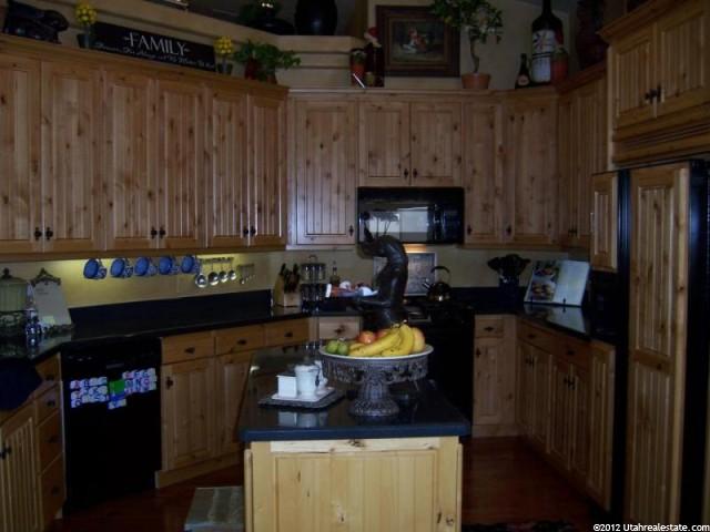 2240 E Cobalt Dr, Bloomington, UT 84790 — photo 5