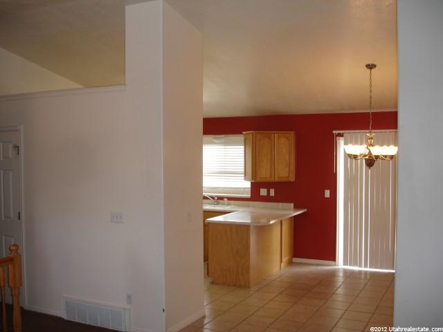 869 W 1470 N, Clinton, UT 84015 — photo 8