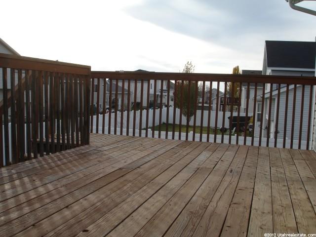 869 W 1470 N, Clinton, UT 84015 — photo 9