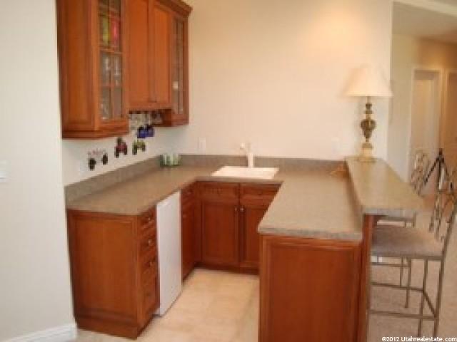 11254 Eagle View Dr, Sandy, UT 84092 — photo 12