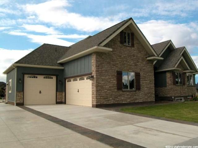 466 E 800 S, River Heights, UT 84321 — photo 11