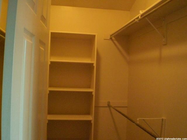 657 W 2025 N, Centerville, UT 84014 — photo 10