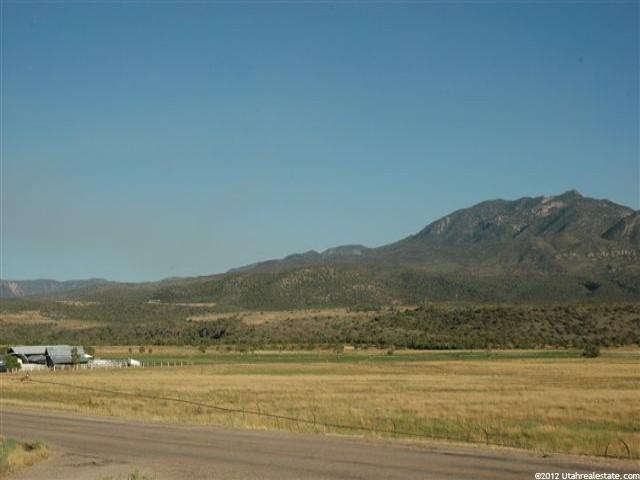 148 E Center St, Central, UT 84722 — photo 6