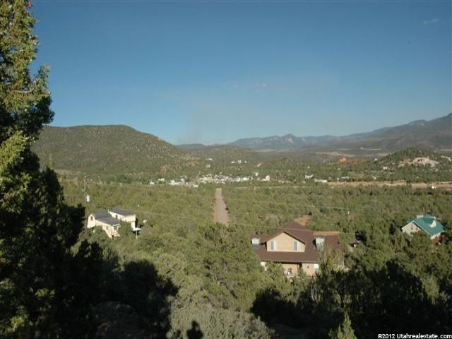 148 E Center St, Central, UT 84722 — photo 10