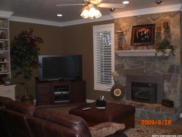 244 W 1750 N, Centerville, UT 84014 — photo 5