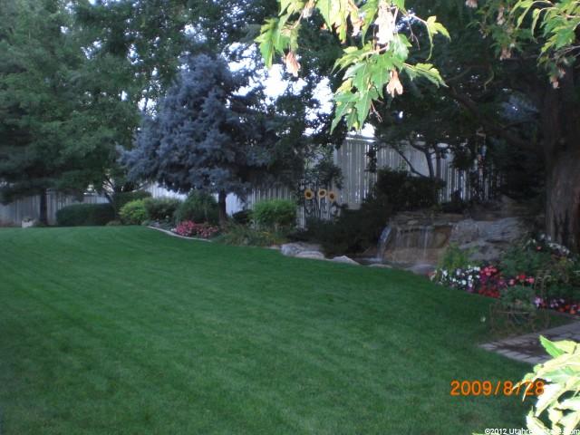 244 W 1750 N, Centerville, UT 84014 — photo 8