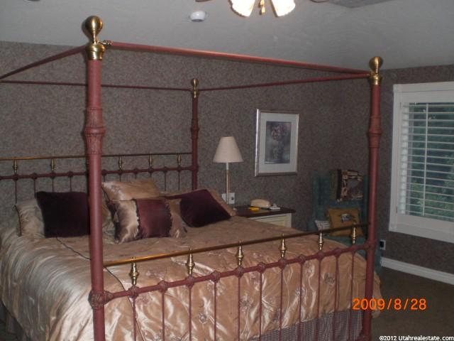 244 W 1750 N, Centerville, UT 84014 — photo 9