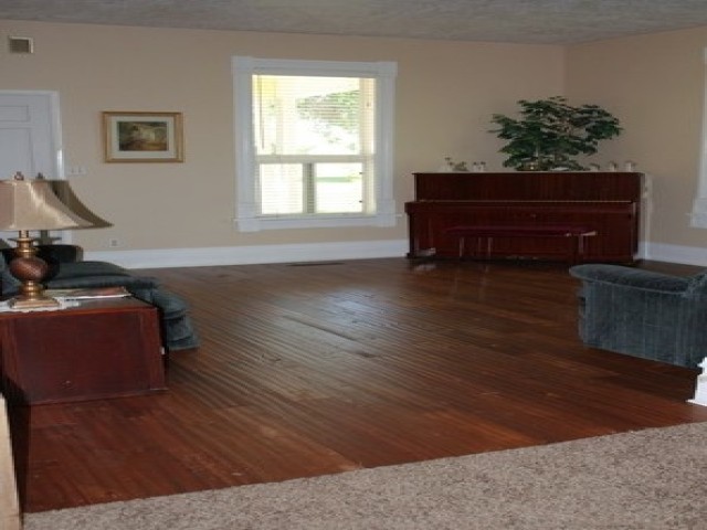 185 W 300 N, Hyde Park, UT 84318 — photo 6