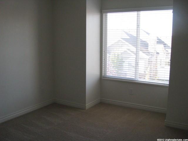 705 S Clearwater Falls Dr, Layton, UT 84041 — photo 9