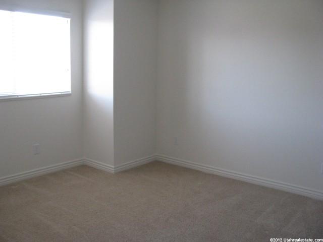 705 S Clearwater Falls Dr, Layton, UT 84041 — photo 10