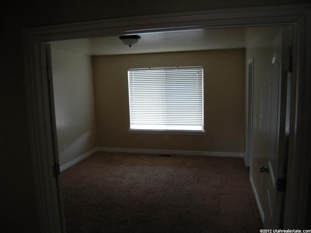581 W 3600 S, Riverdale, UT 84405 — photo 5
