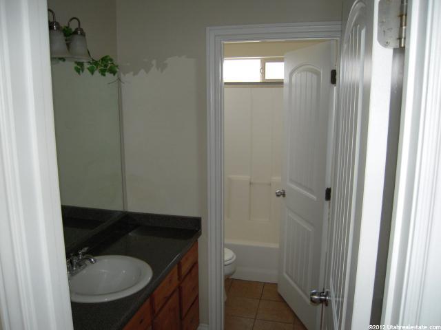 581 W 3600 S, Riverdale, UT 84405 — photo 7