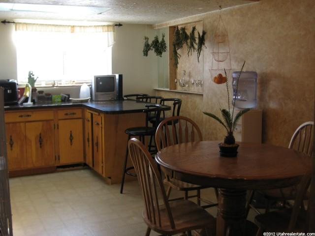 9601 S Garnet Dr E, Sandy, UT 84094 — photo 3
