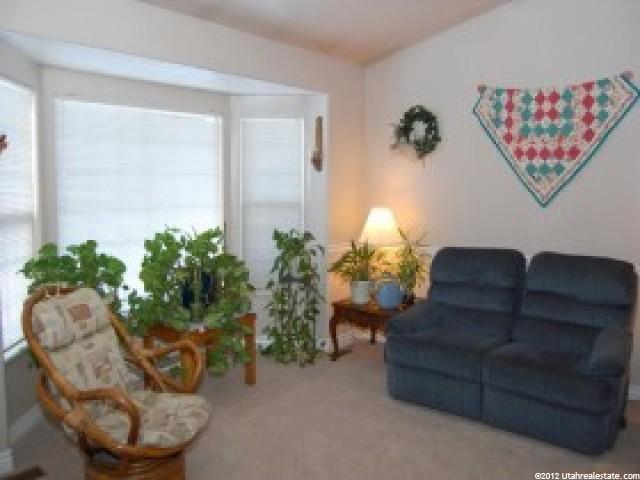 167 W 2050 S, Clearfield, UT 84015 — photo 2