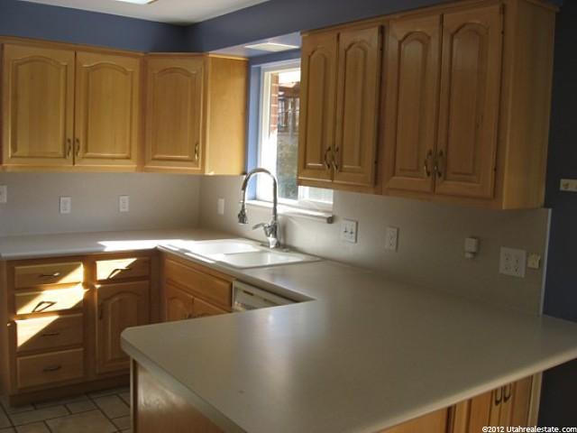 778 E Brookshire Dr, Kaysville, UT 84037 — photo 3