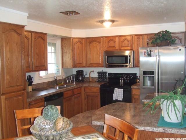 2868 W 800 N, Clinton, UT 84015 — photo 3