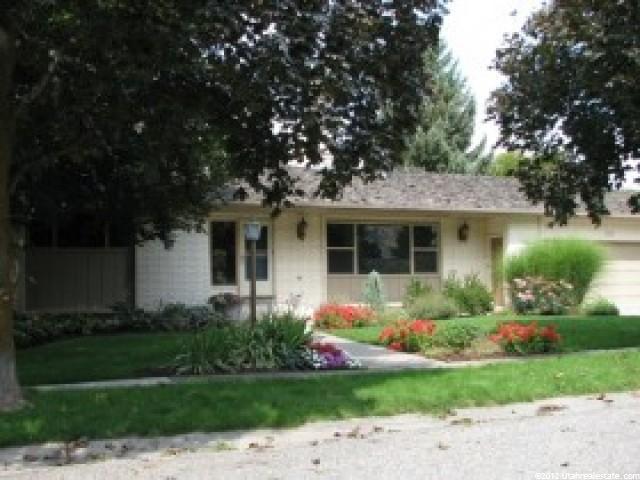 255 Stewart Hill Dr, River Heights, UT 84321