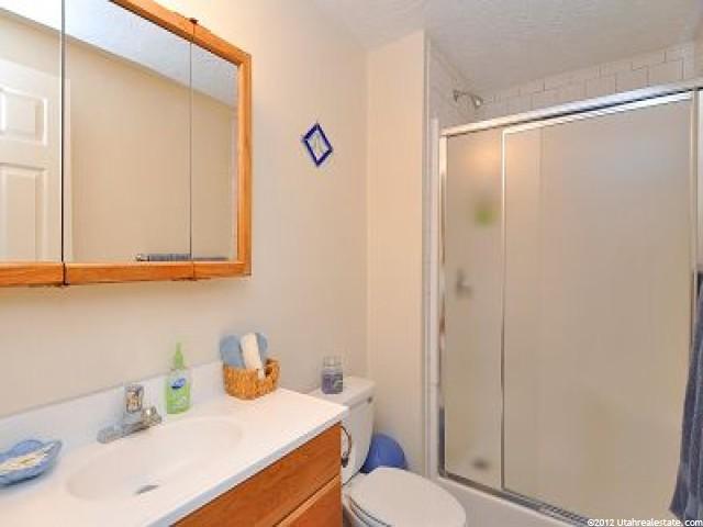 74 N 750 W, Layton, UT 84041 — photo 7