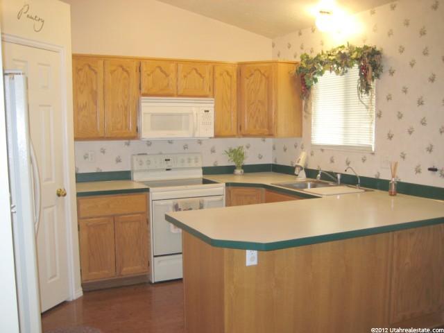 5801 S 4050 W, Roy, UT 84067 — photo 5
