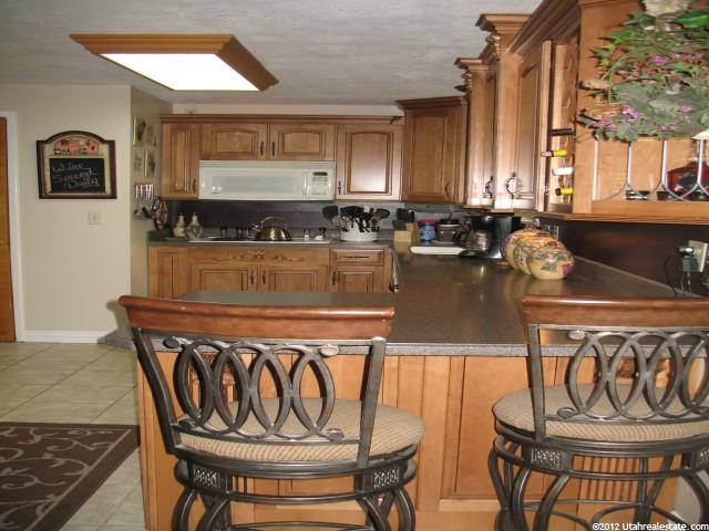 960 E 250 S, Kaysville, UT 84037 — photo 2