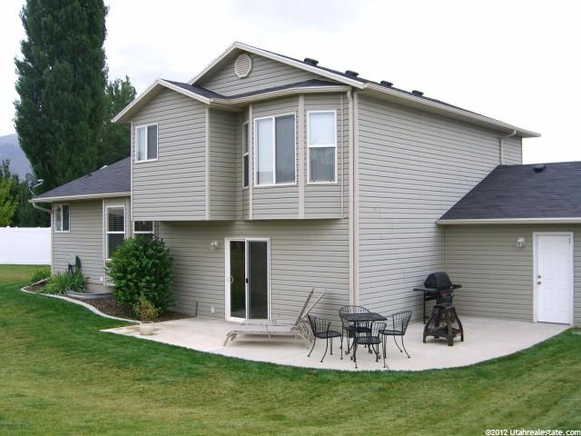 323 E 1375 N, Layton, UT 84041 — photo 11