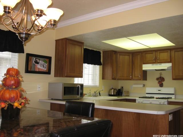 103 W Penhurst Pl N, Logan, UT 84341 — photo 9