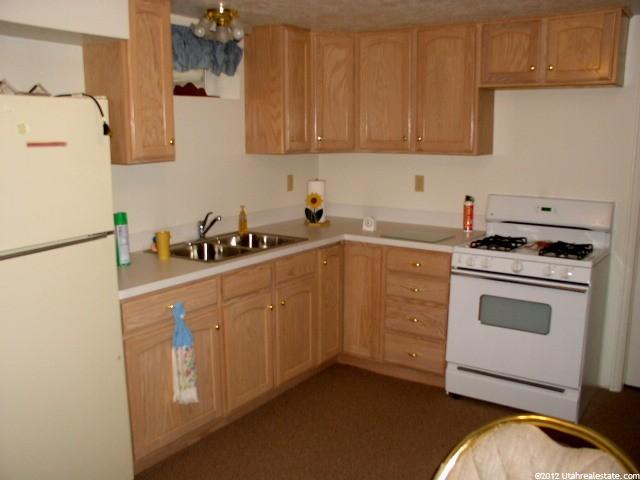 5816 S 2050 W, Roy, UT 84067 — photo 5