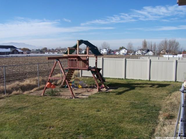 1377 W 1950 S, Syracuse, UT 84075 — photo 12