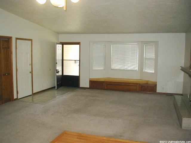 8325 S 300 E, Sandy, UT 84070 — photo 4