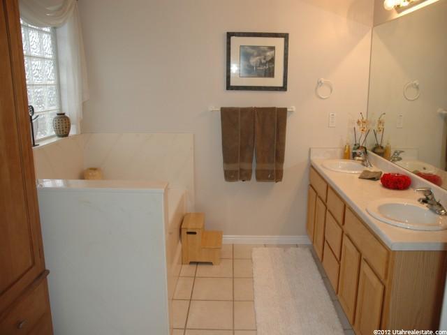672 E 12860 S, Draper, UT 84020 — photo 7