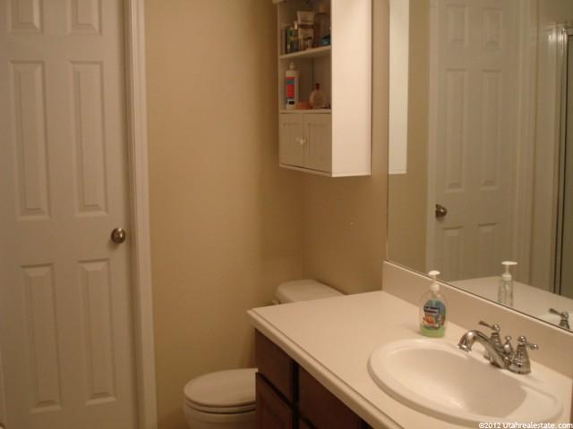 1437 N 2340 W, Clinton, UT 84015 — photo 8