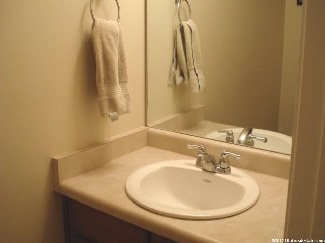 1437 N 2340 W, Clinton, UT 84015 — photo 10