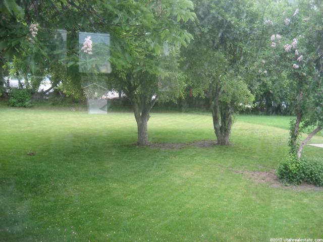 85 N Center St, Hyrum, UT 84319 — photo 4