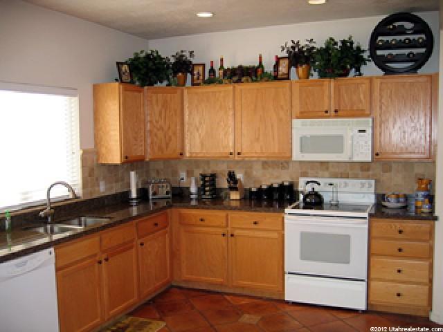 720 E Sand Dollar Dr, Sandy, UT 84094 — photo 2