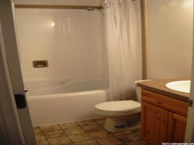 561 S Century Dr, Ogden, UT 84404 — photo 9