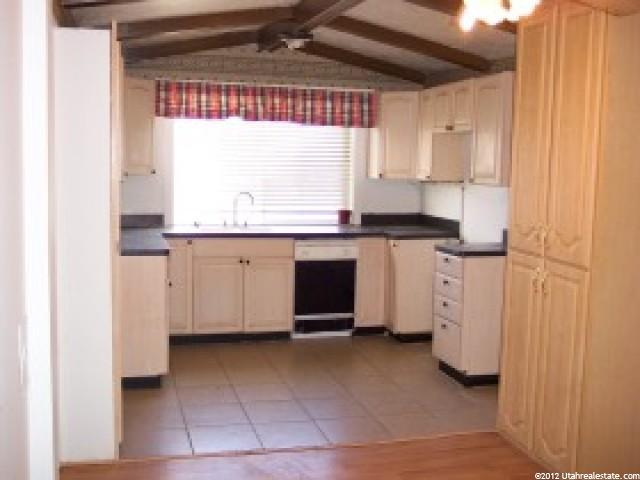 724 W 17th St, Ogden, UT 84404 — photo 4