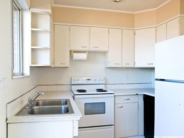2438 W 5650 S, Roy, UT 84067 — photo 5