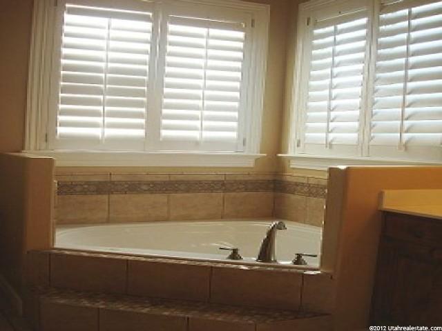 3609 Augusta Dr, Syracuse, UT 84075 — photo 9