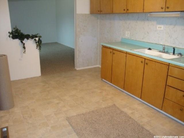 660 E 1050 N, Ogden, UT 84403 — photo 9