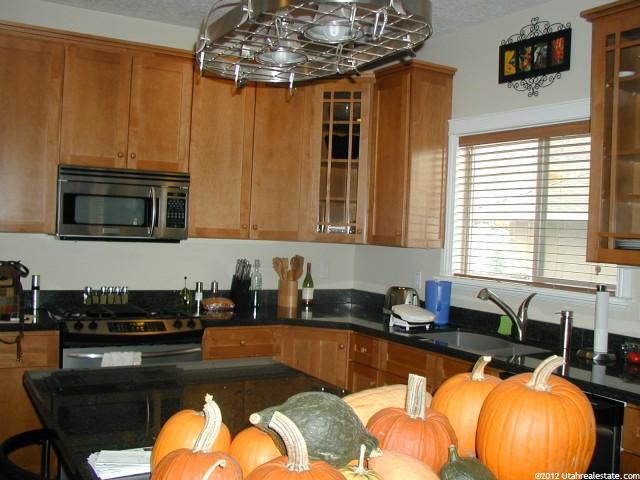 2246 E Arbor Ln, Holladay, UT 84117 — photo 4