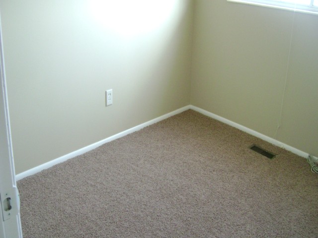 65 N Bowery St E, Grantsville, UT 84029 — photo 2