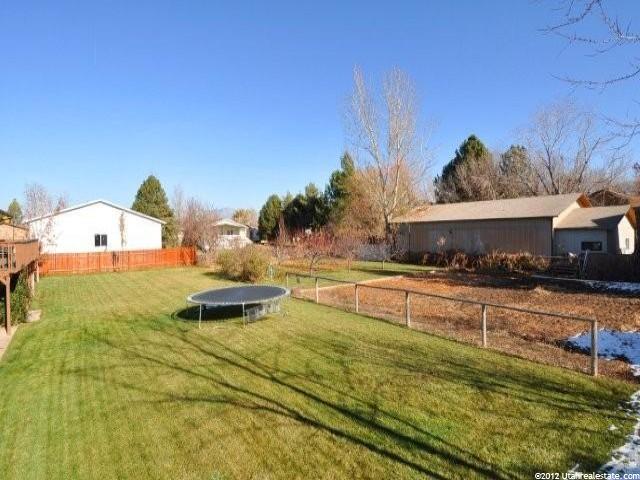 5452 S 3500 W, Roy, UT 84067 — photo 12