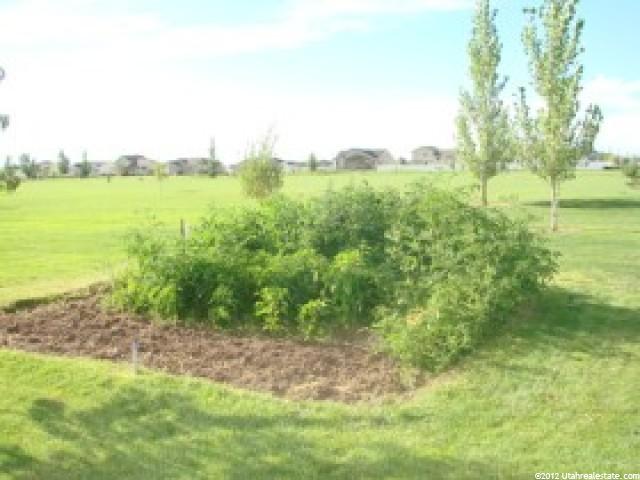 2790 W 3500 N, Farr West, UT 84404 — photo 9