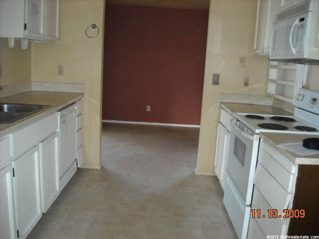 210 E 1200 N, Logan, UT 84321 — photo 8