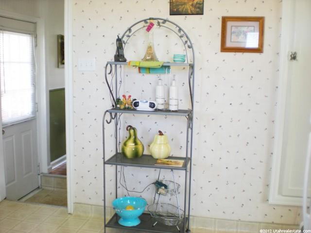 290 W 1700 S, Bountiful, UT 84010 — photo 8